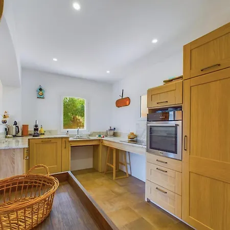 Spacious And Secure With View Roquebrune-sur-Argens